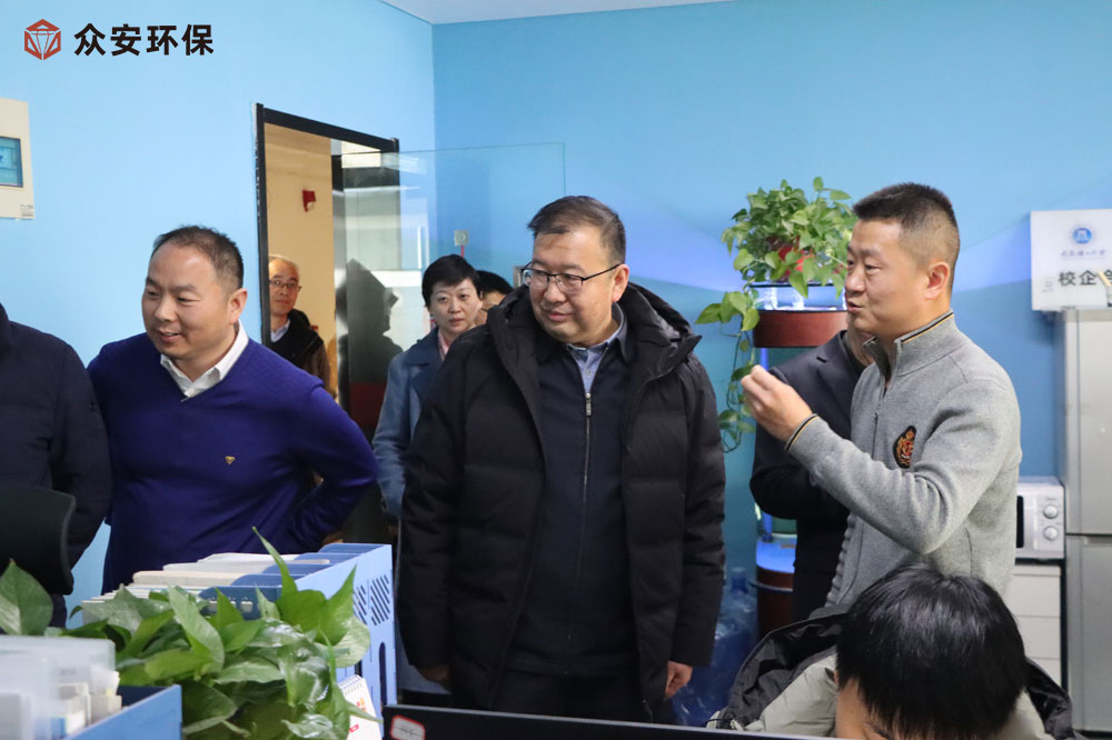 技術交流中心.jpg